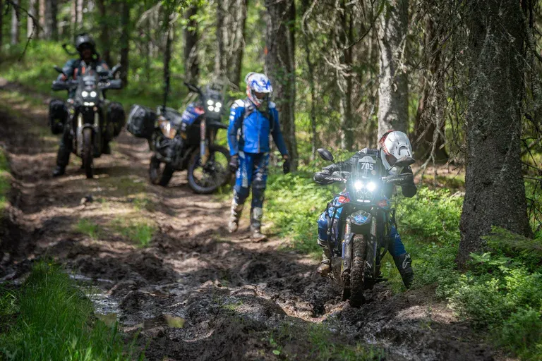 imgi 67 travel trophy